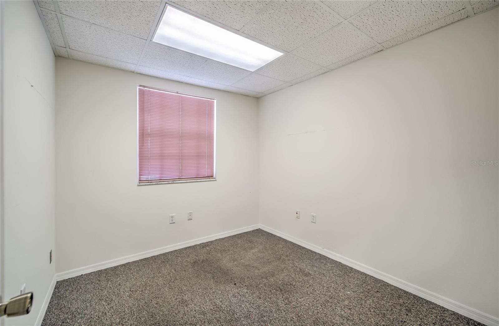 Image 95 of 100 For 504 Baker Street