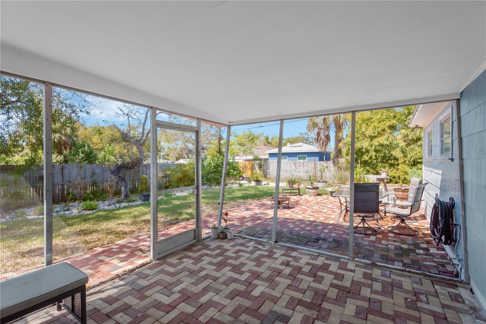 Image 22 of 27 For 1424 Pine Street