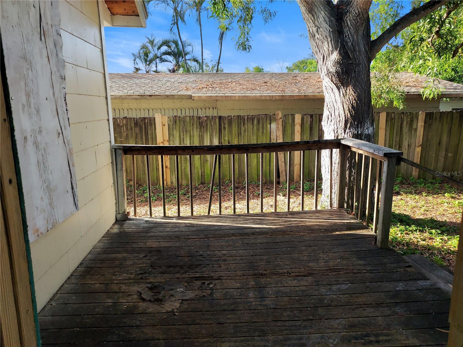 Image 13 of 15 For 1426 17th Street W