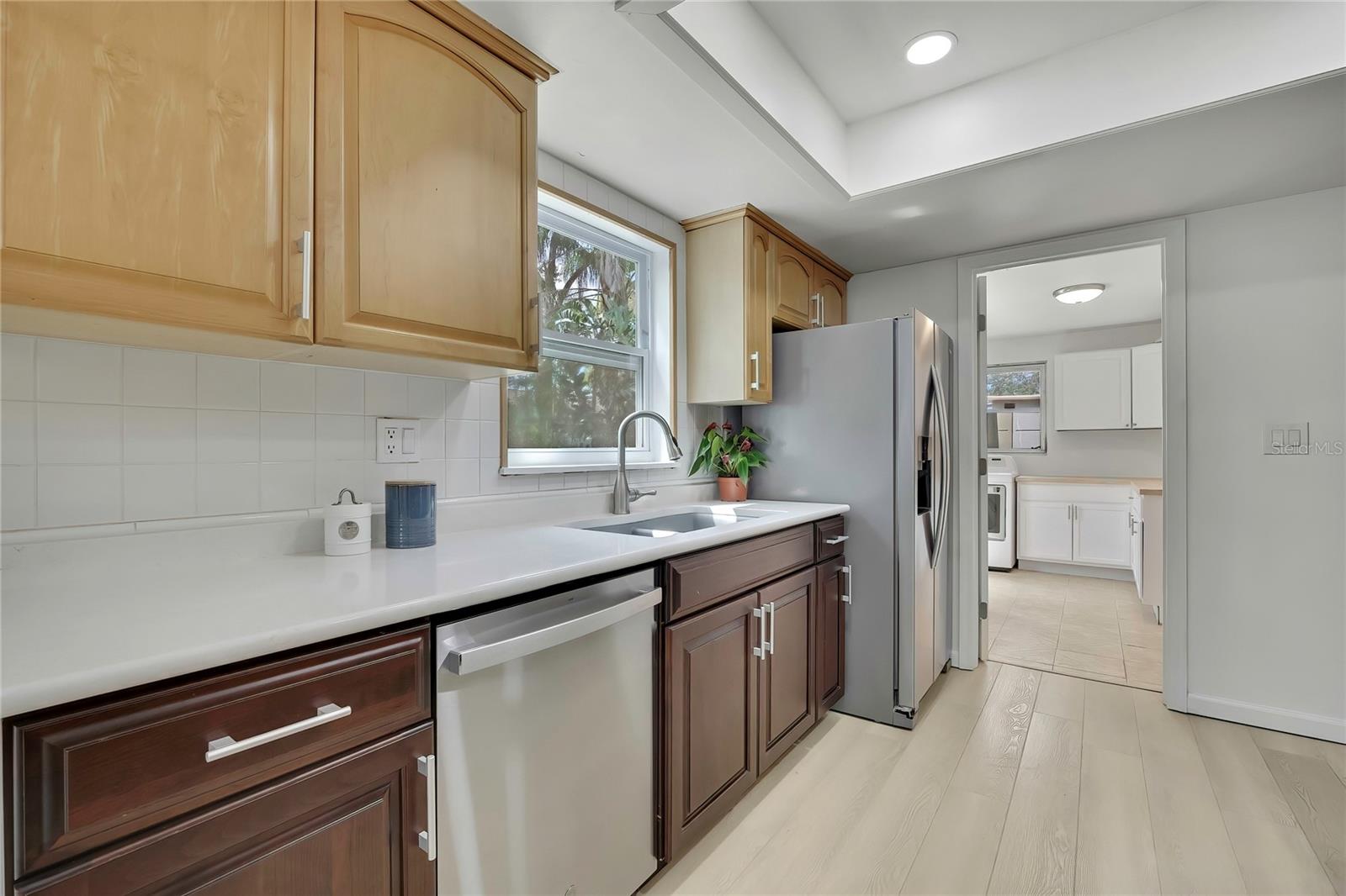 Image 10 of 45 For 8424 Stillbrook Avenue