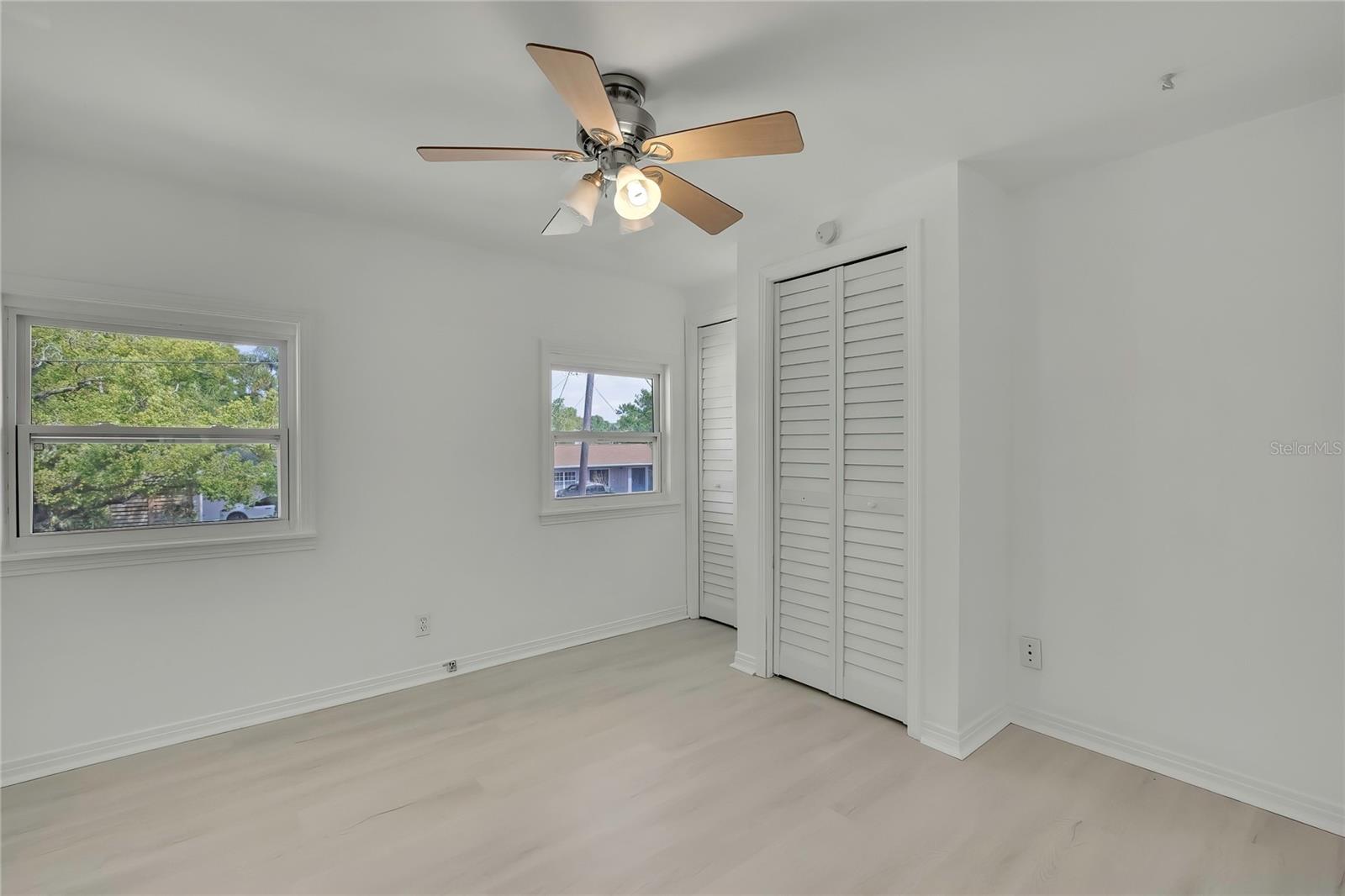 Image 27 of 45 For 8424 Stillbrook Avenue