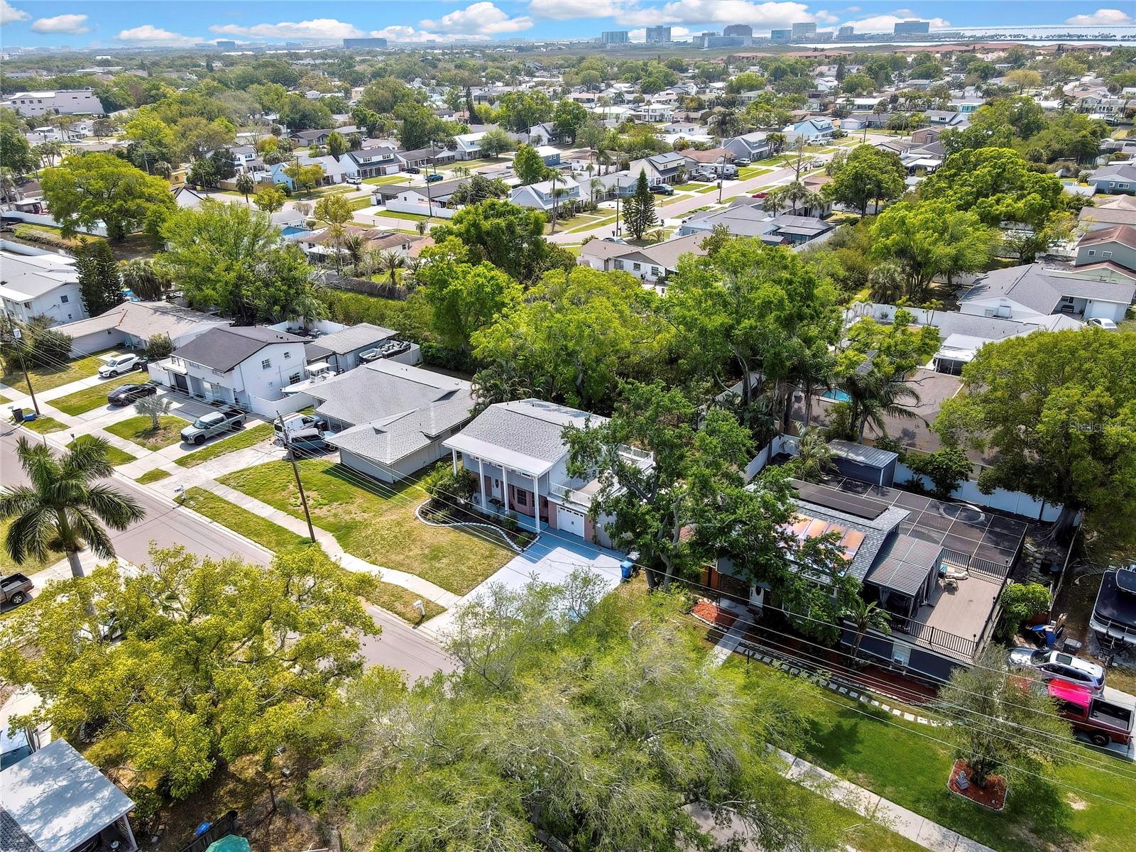 Image 38 of 45 For 8424 Stillbrook Avenue