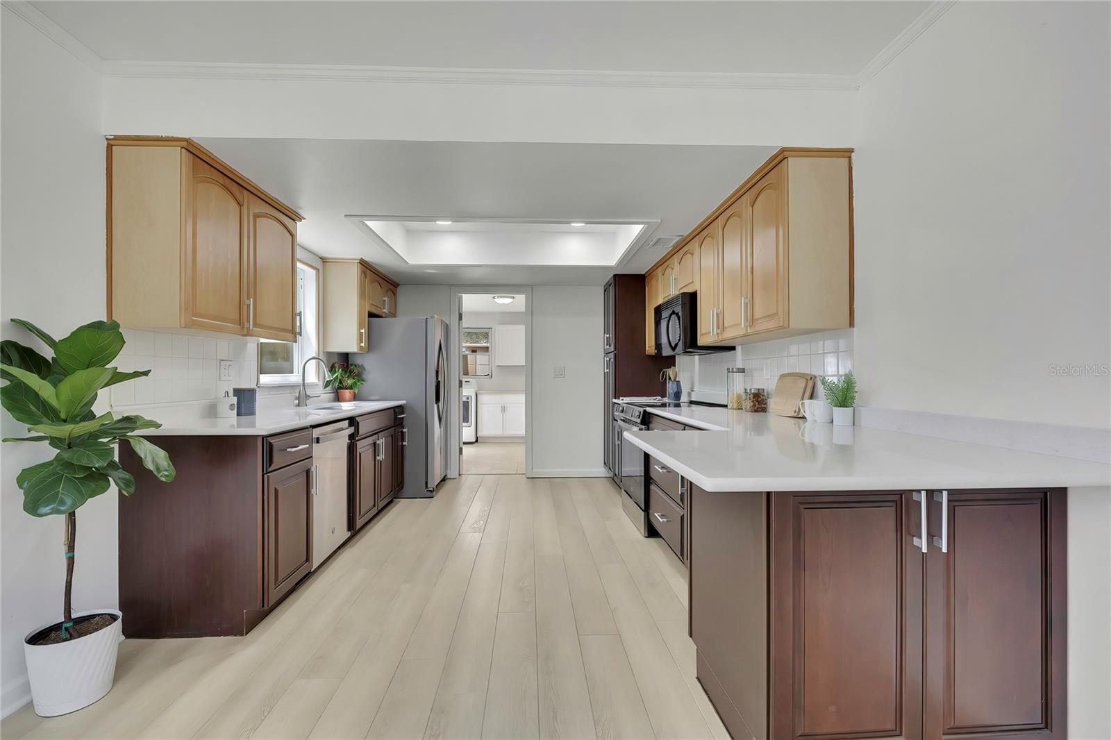 Image 8 of 45 For 8424 Stillbrook Avenue