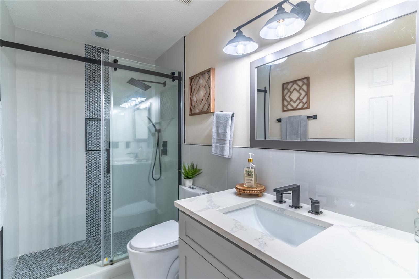 Image 35 of 60 For 23100 Highway 42