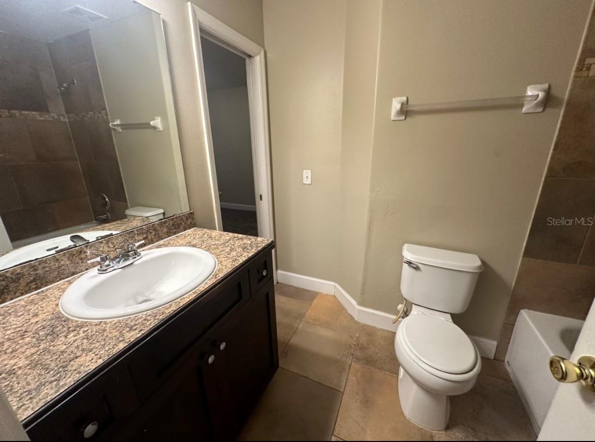 Listing photo id 11 for 4428 Gilpin Way