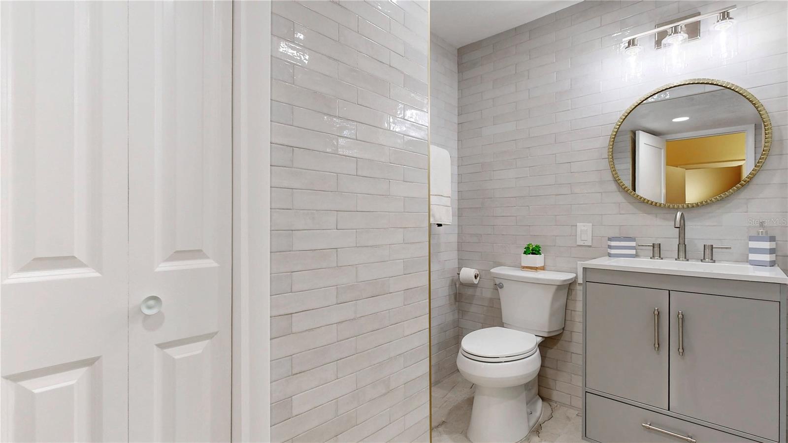 Image 22 of 37 For 2109 Bayshore Boulevard 205