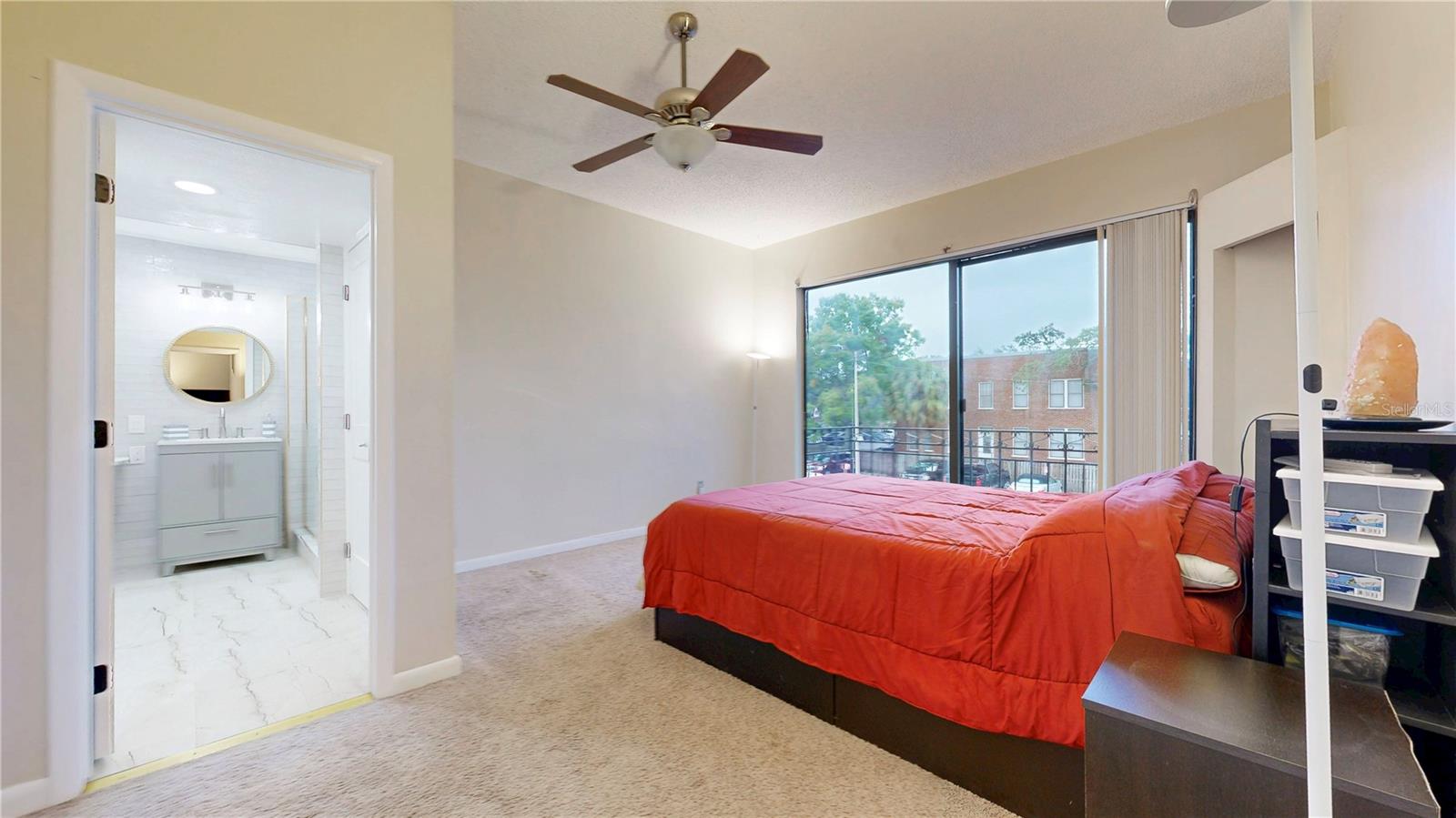 Image 27 of 37 For 2109 Bayshore Boulevard 205