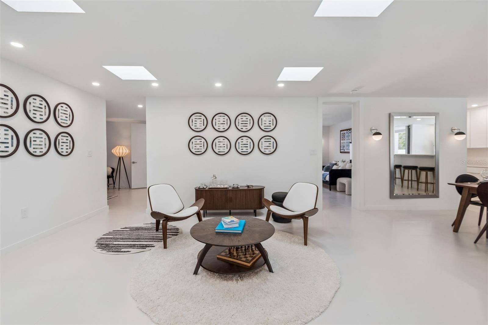 Image 29 of 71 For 7647 Sanderling Road