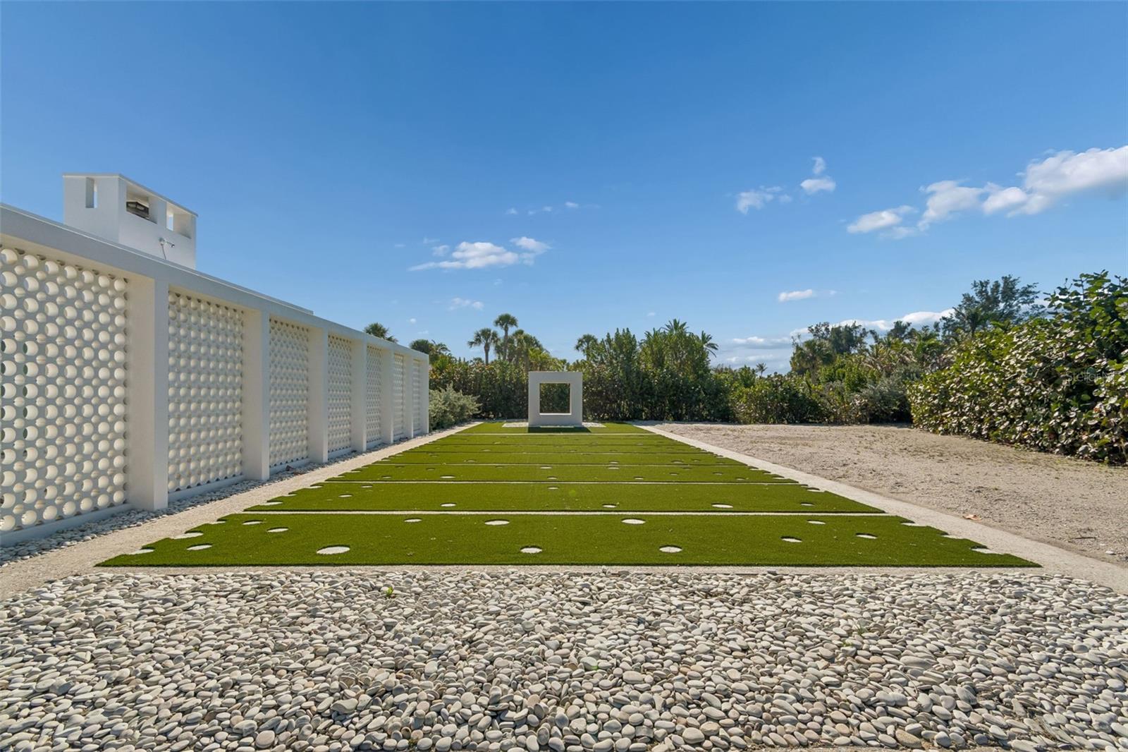 Image 3 of 71 For 7647 Sanderling Road