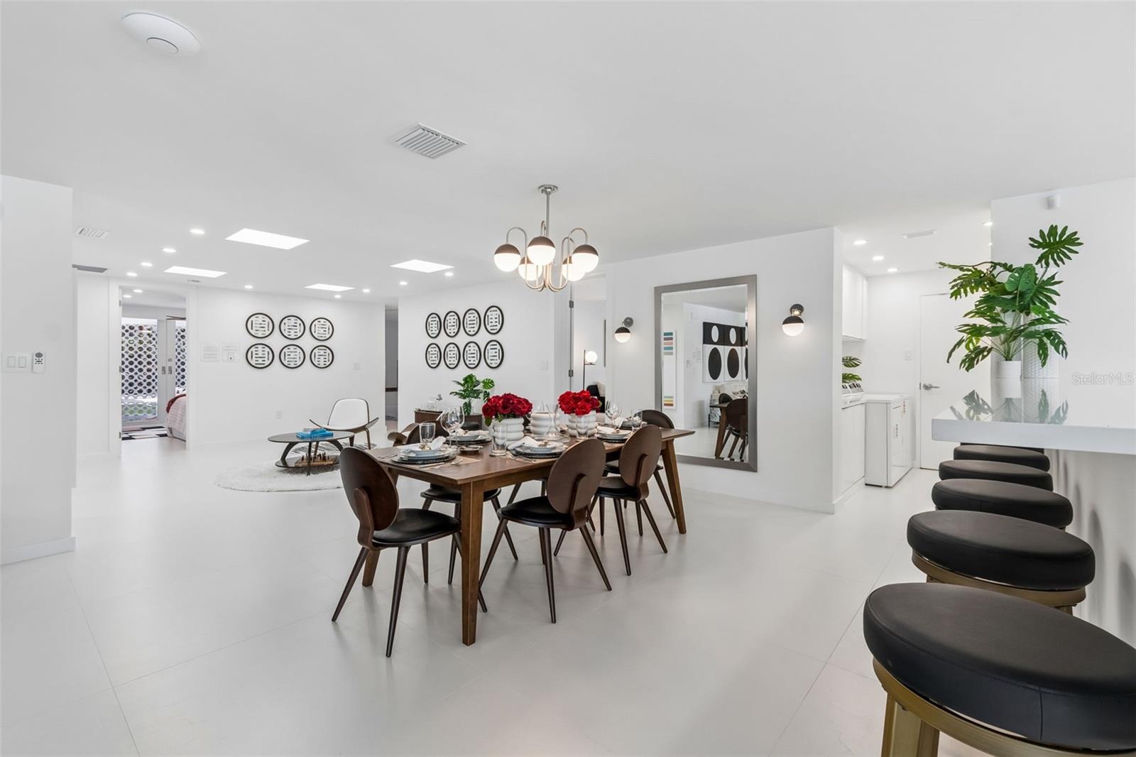 Image 36 of 71 For 7647 Sanderling Road