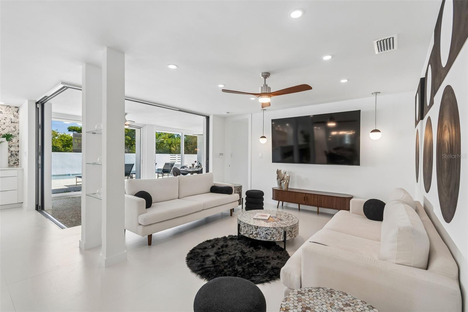 Image 41 of 71 For 7647 Sanderling Road