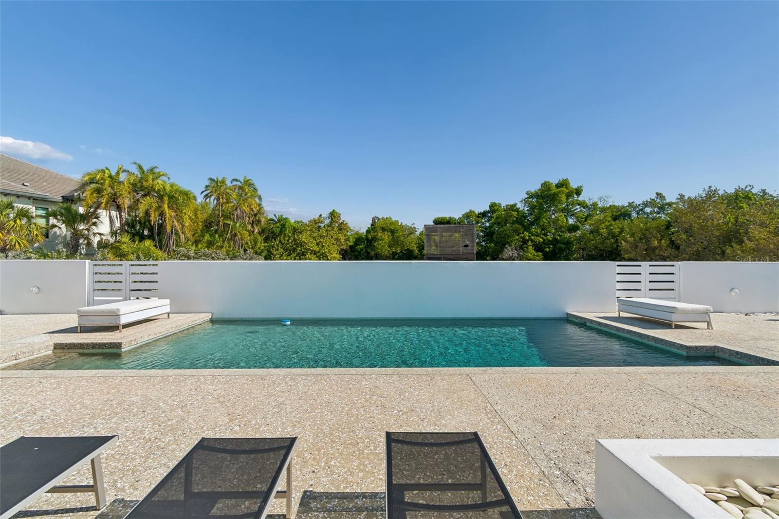 Image 62 of 71 For 7647 Sanderling Road