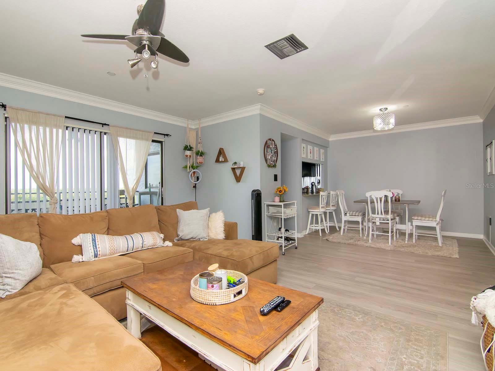 Image 14 of 59 For 2780 Riverside Drive 802