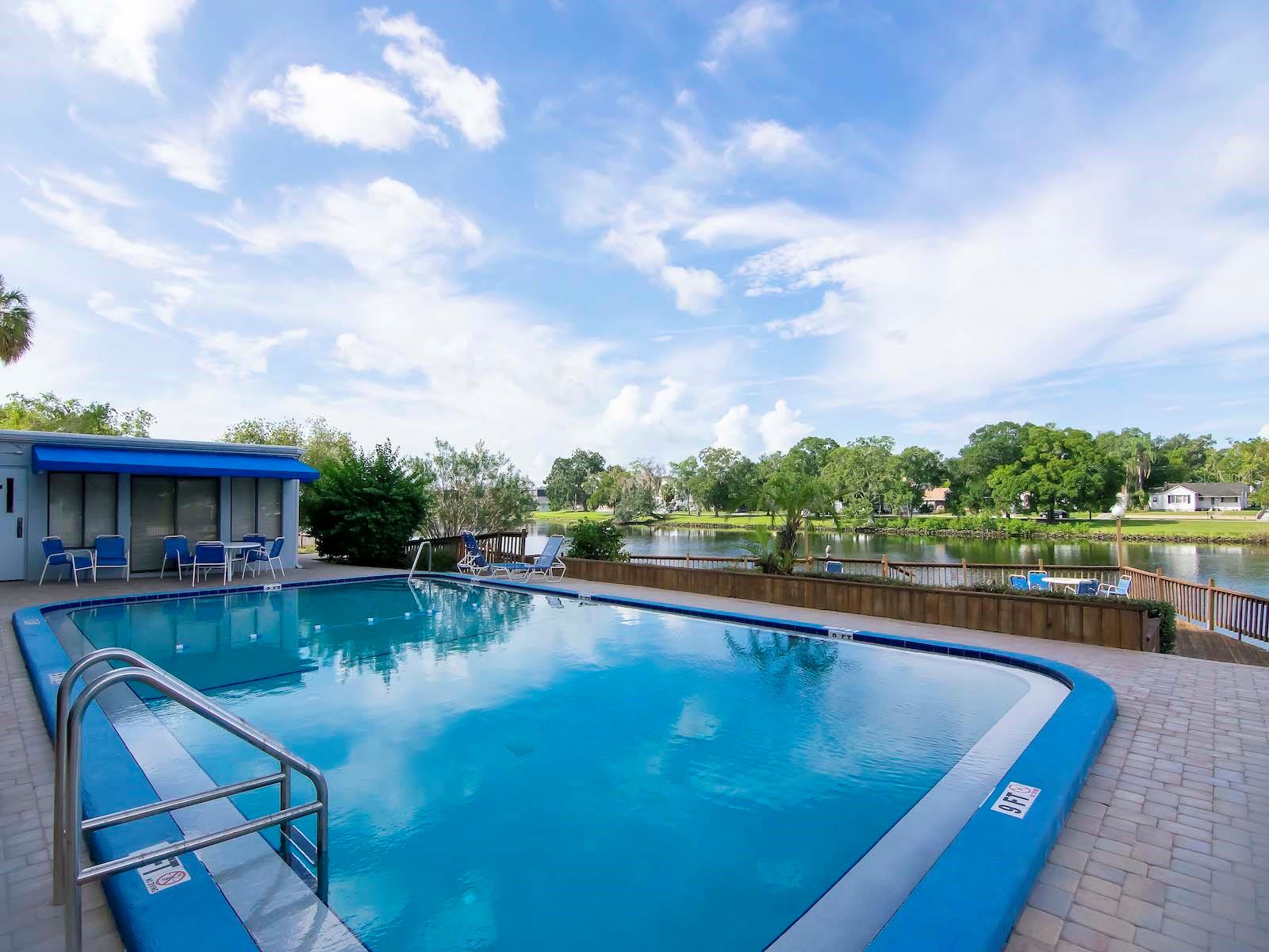 Image 31 of 59 For 2780 Riverside Drive 802