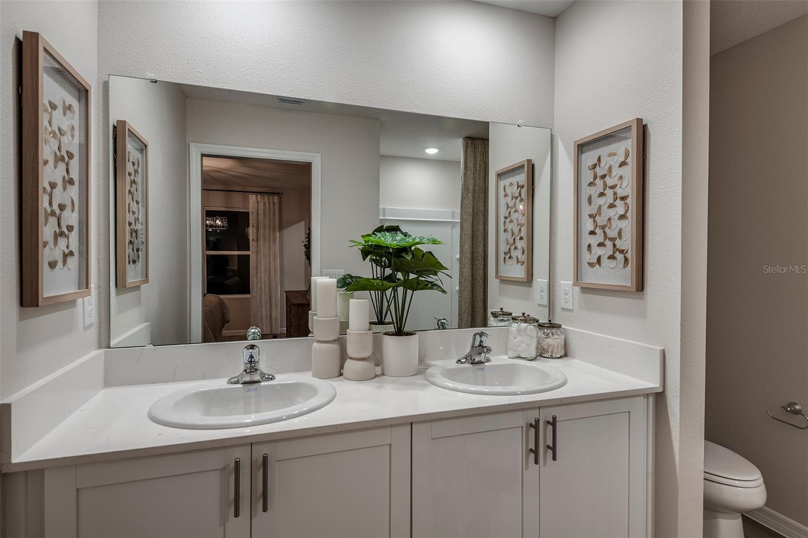 Image 5 of 31 For 4148 Hummock Place