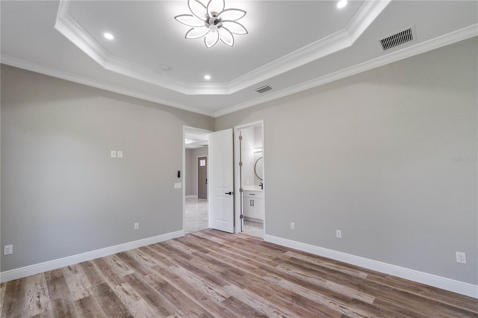 Image 14 of 50 For 1201 Childress Avenue