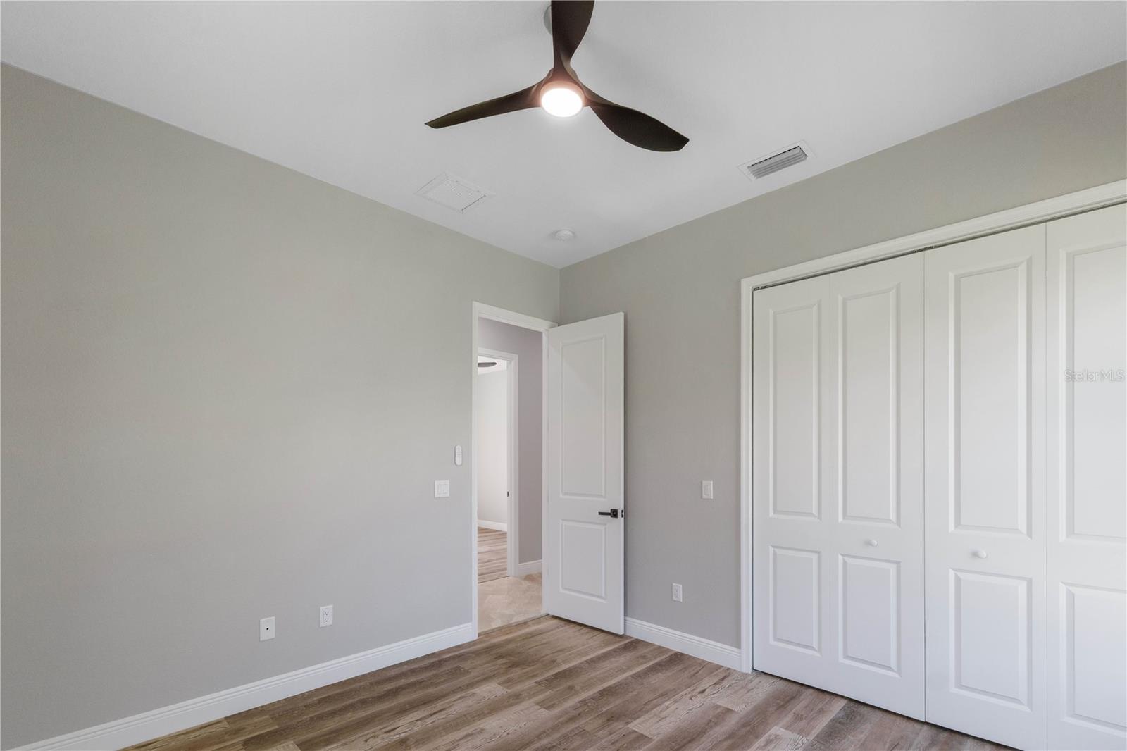 Image 22 of 50 For 1201 Childress Avenue