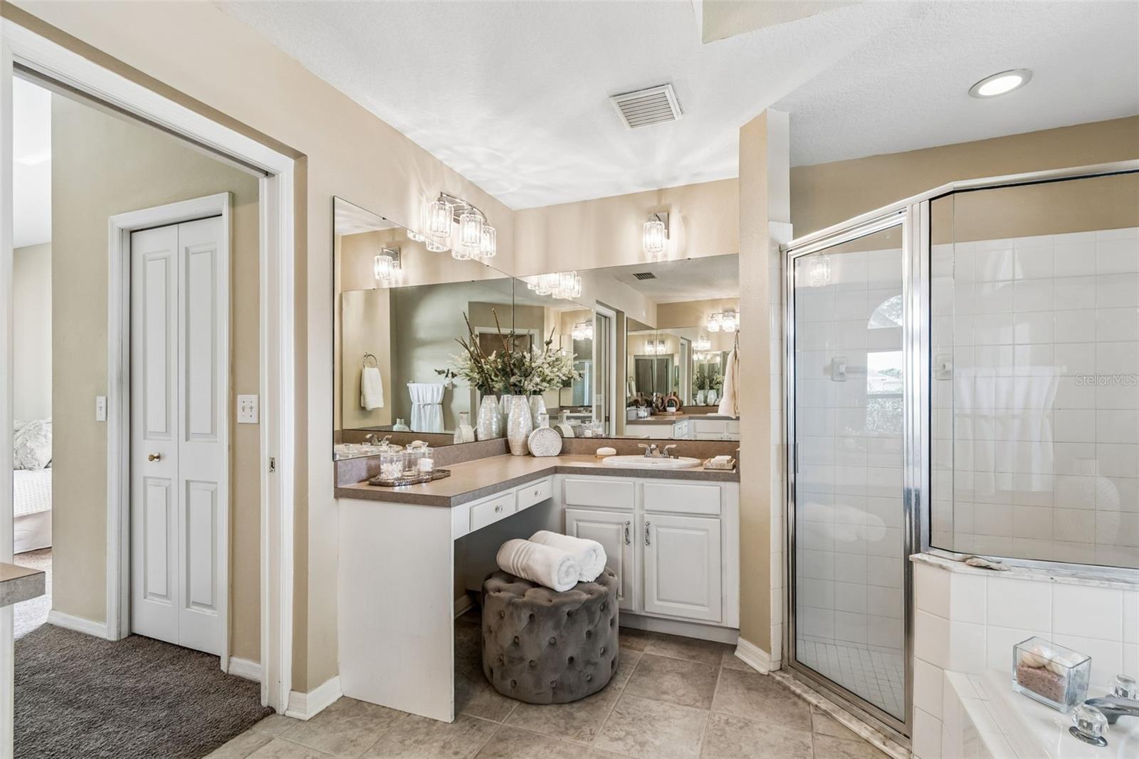 Image 25 of 47 For 4315 Whittner Drive