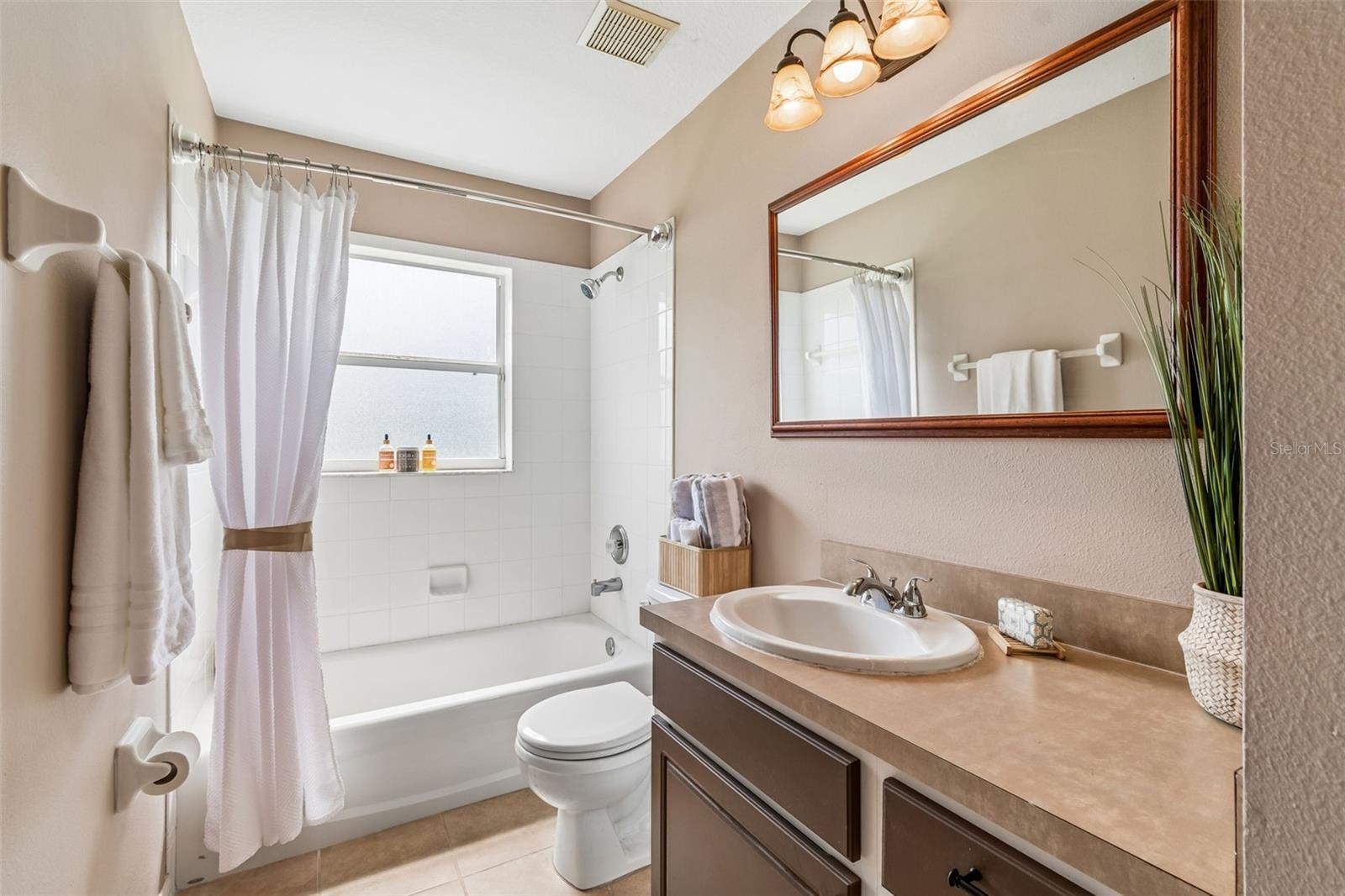 Image 35 of 47 For 4315 Whittner Drive