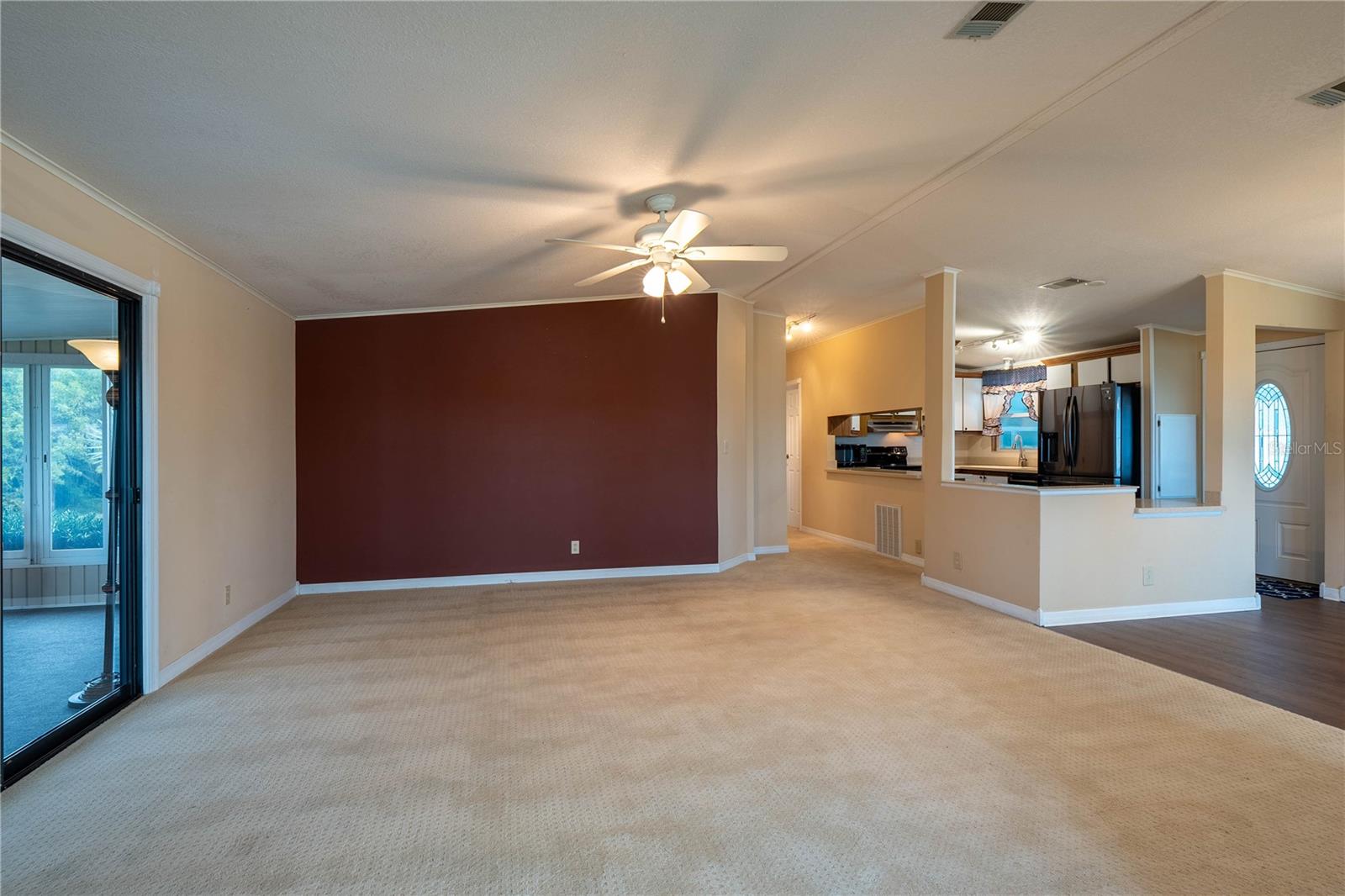 Image 19 of 61 For 5910 Majestic Way