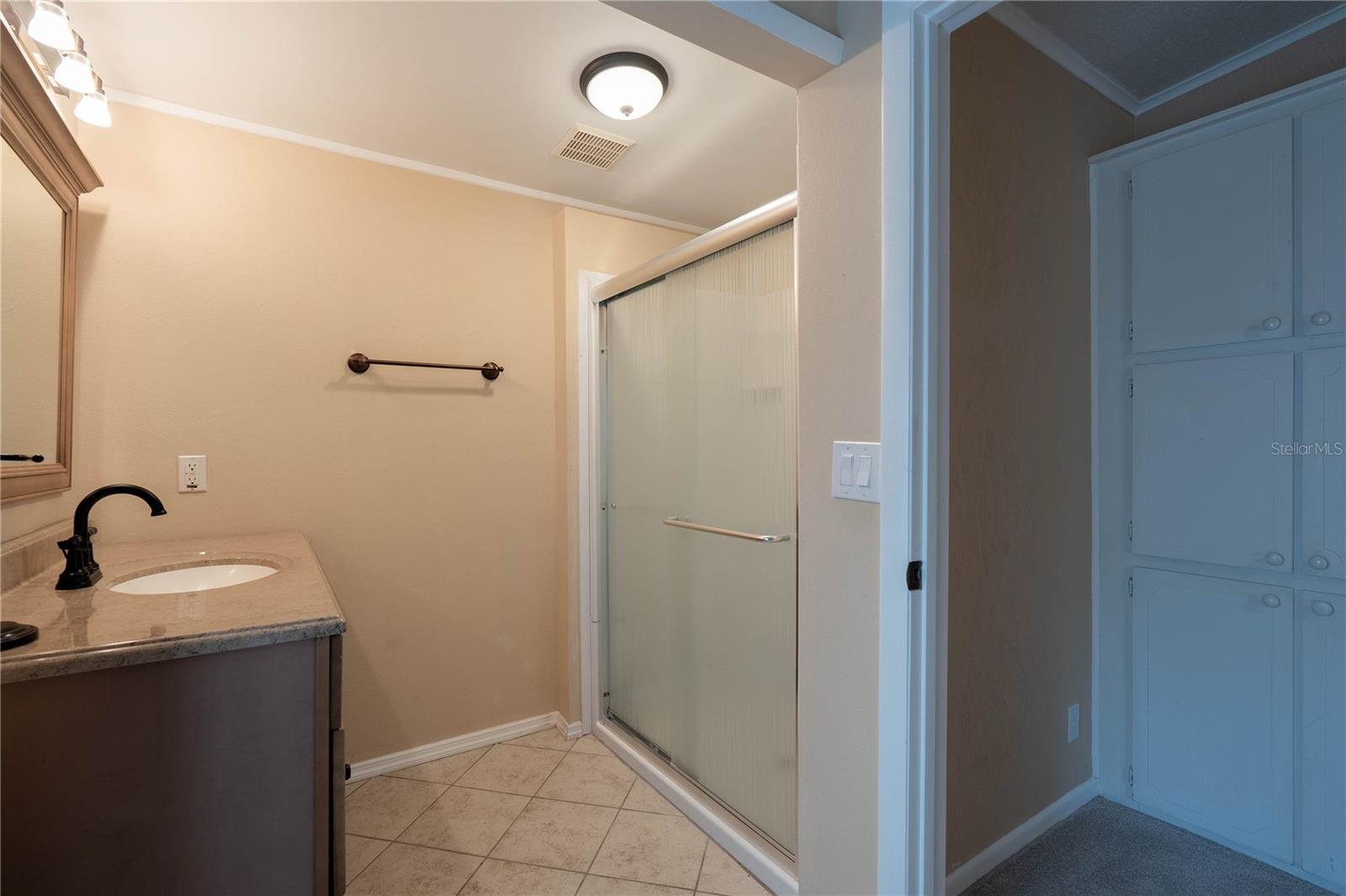 Image 29 of 61 For 5910 Majestic Way