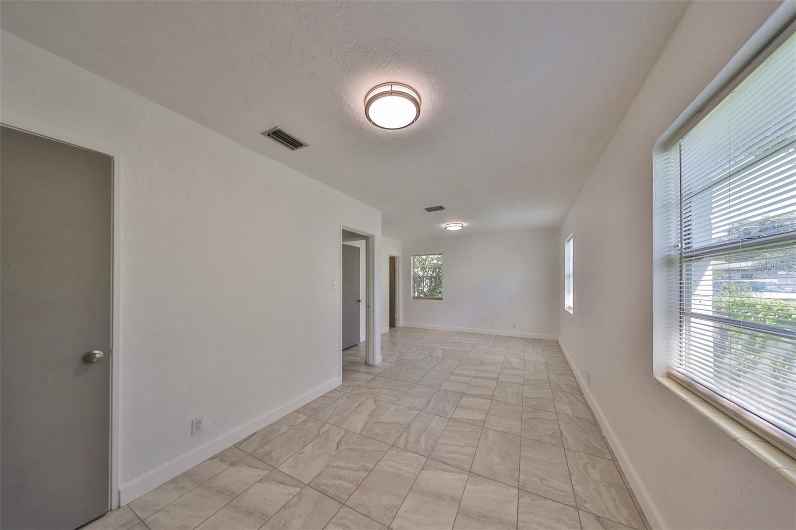 Image 15 of 36 For 3908 Wallace Avenue