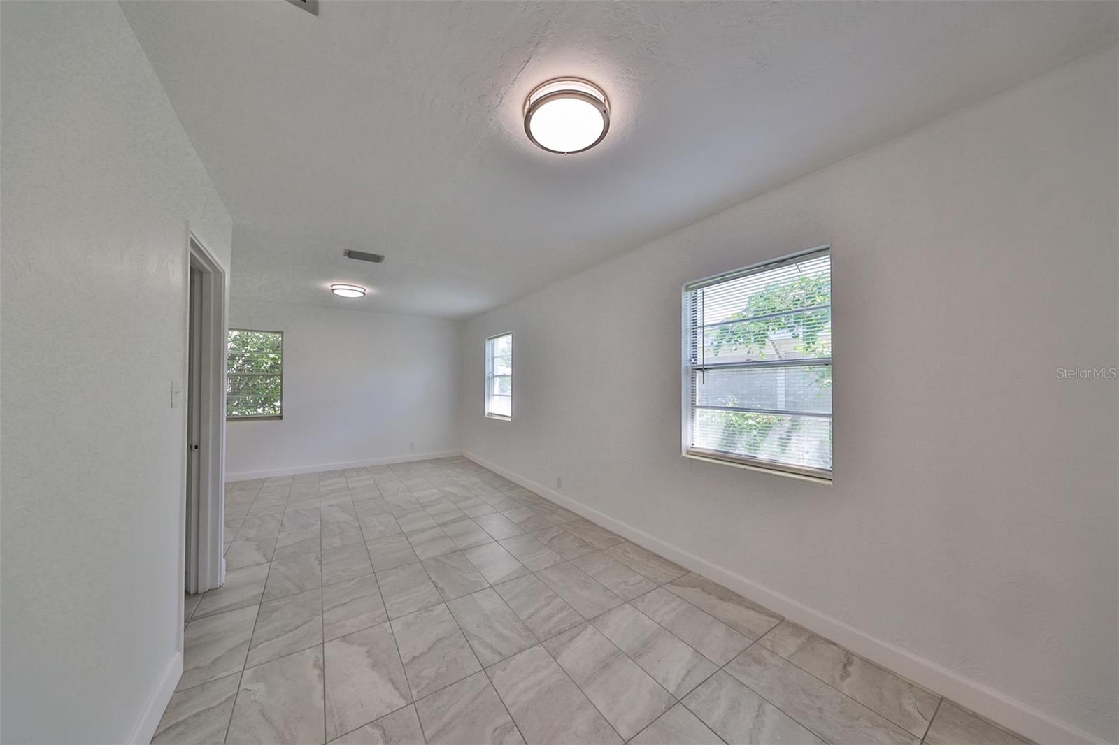 Image 16 of 36 For 3908 Wallace Avenue