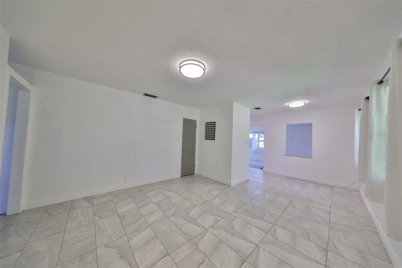 Image 2 of 36 For 3908 Wallace Avenue