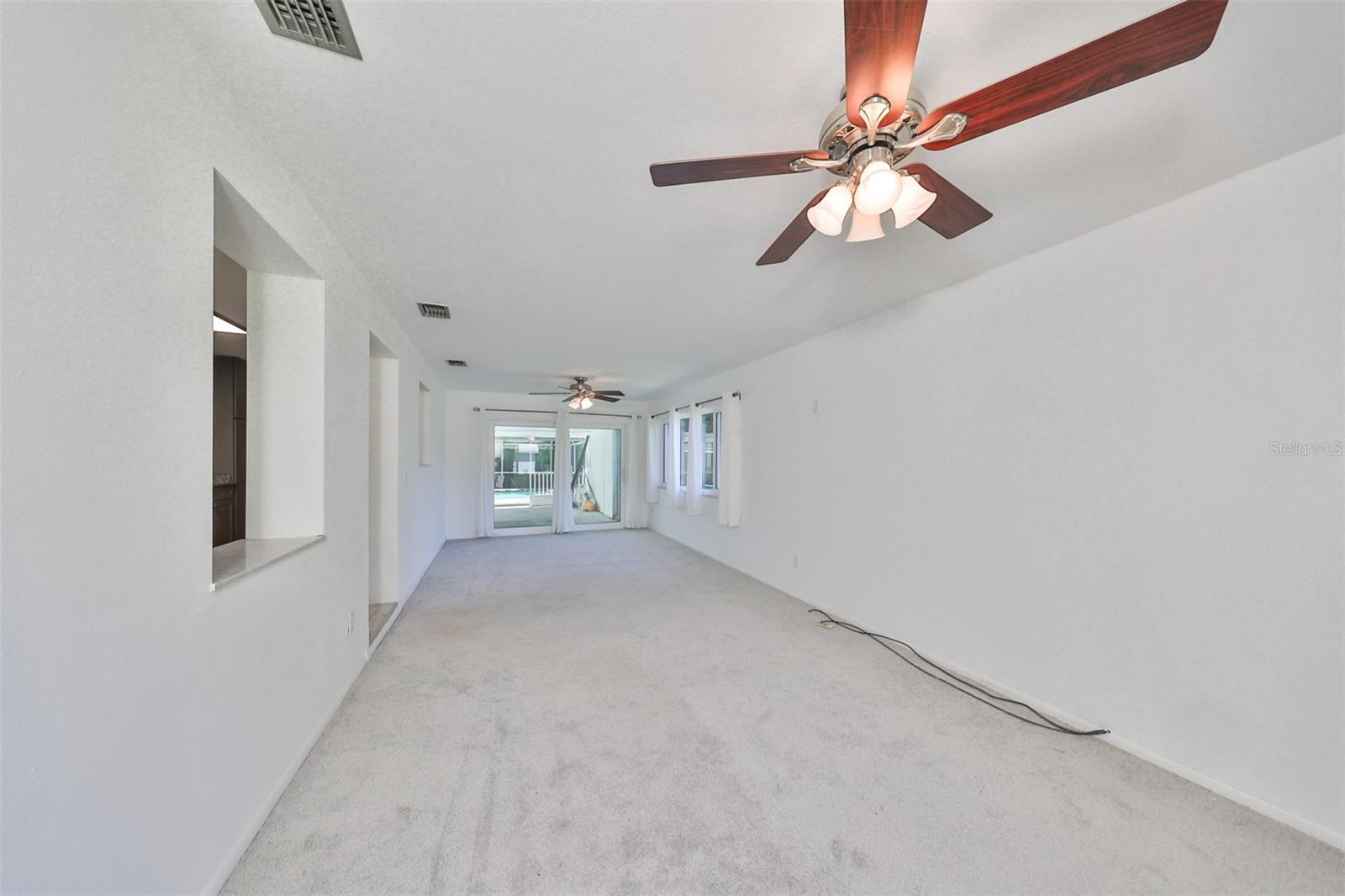 Image 29 of 36 For 3908 Wallace Avenue