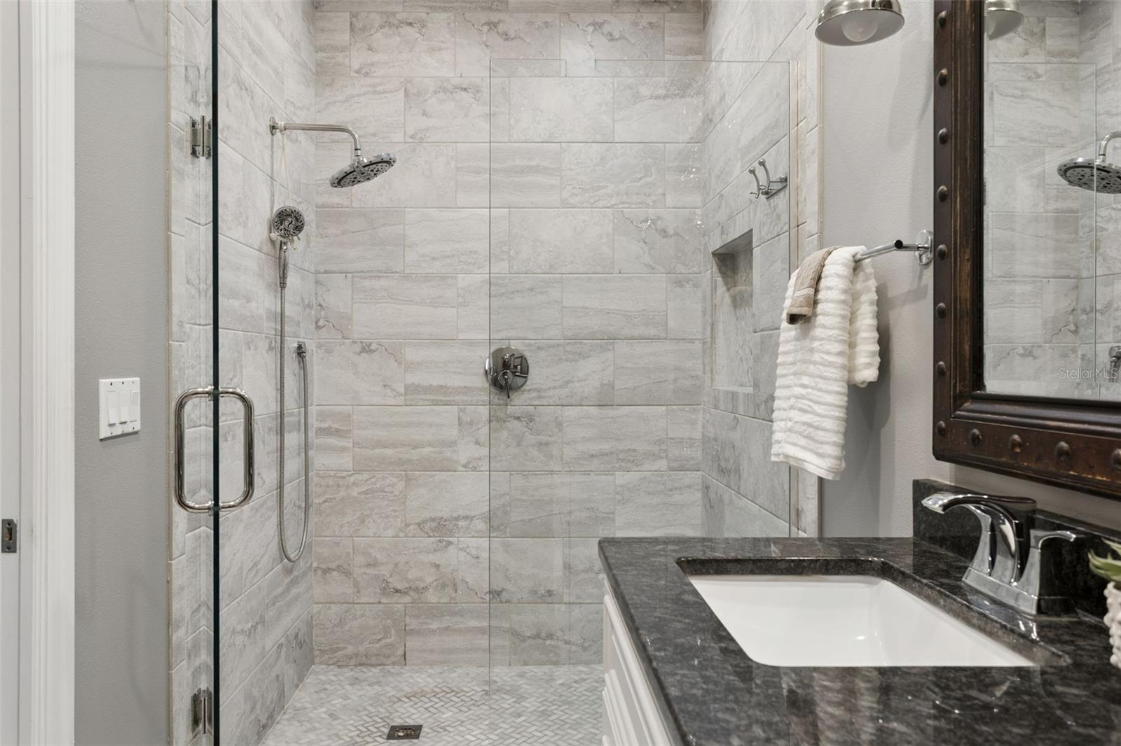 Image 29 of 34 For 813 West Shore Boulevard