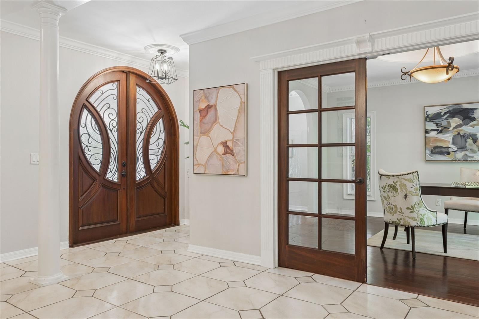 Image 5 of 34 For 813 West Shore Boulevard