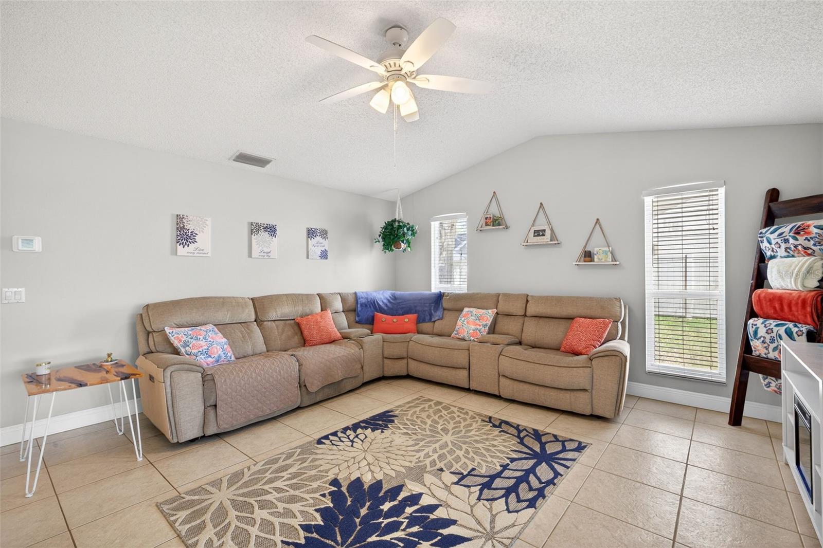 Image 14 of 29 For 3907 57th Place E