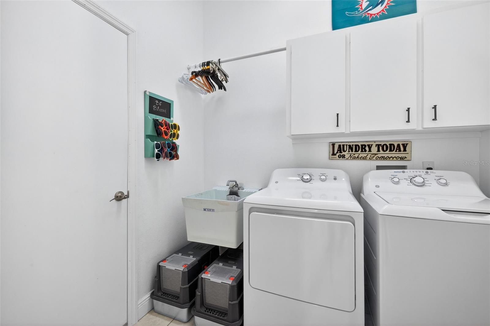 Image 24 of 29 For 3907 57th Place E