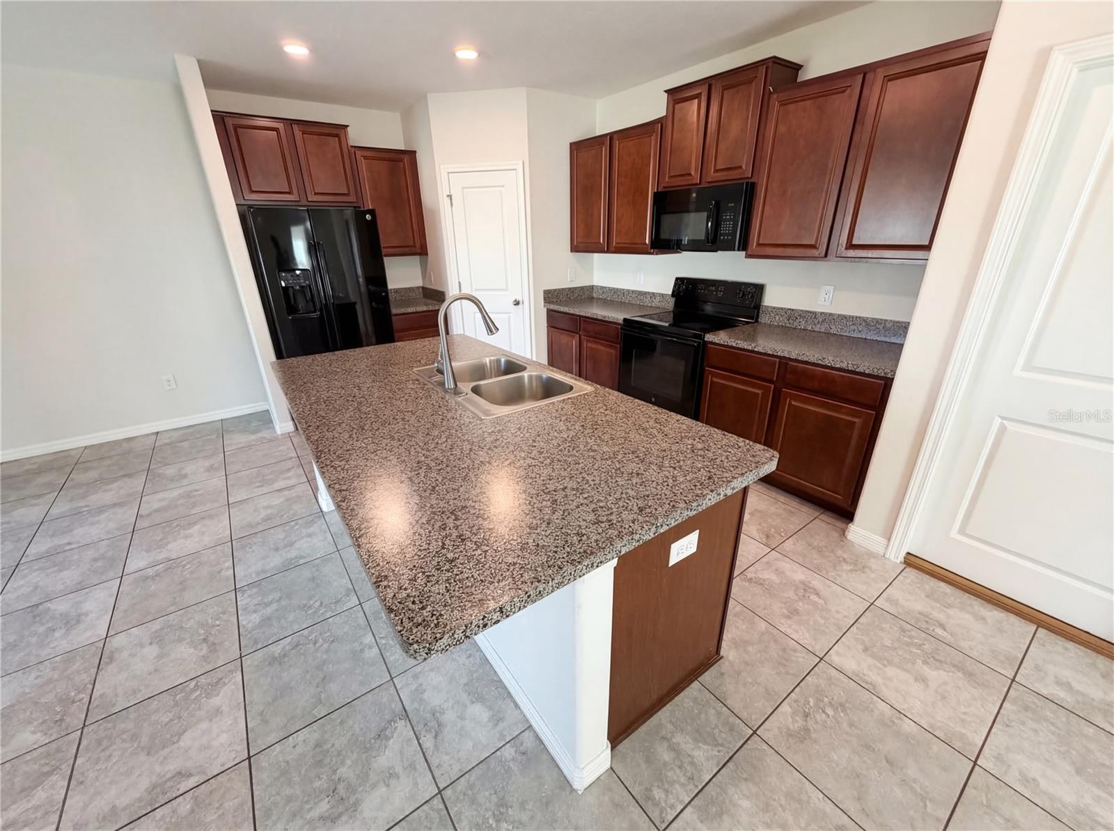 Image 9 of 28 For 17005 Peaceful Valley Drive