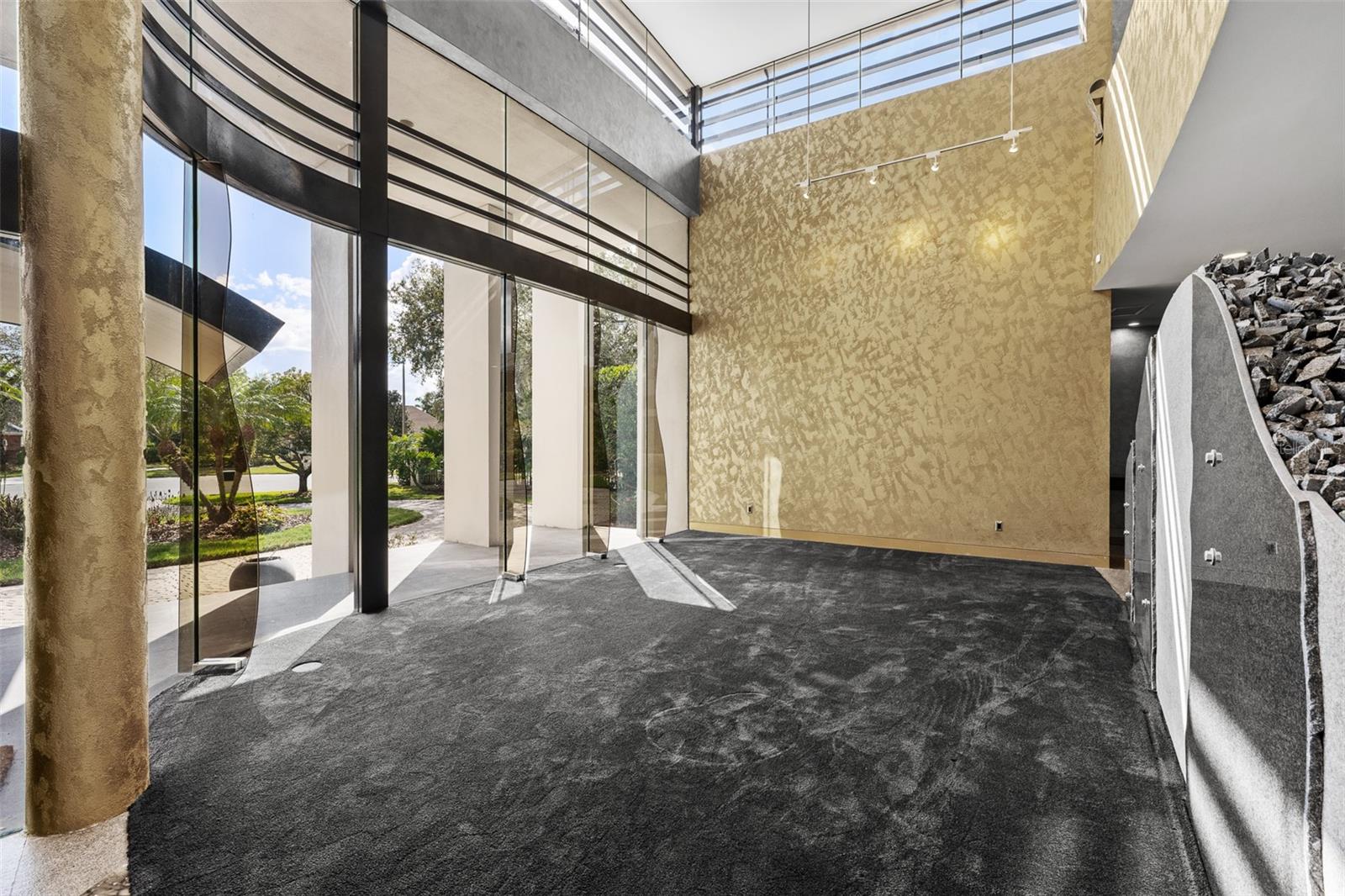 Image 17 of 74 For 18713 Pepper Pike