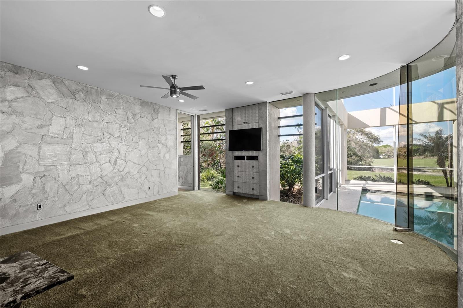 Image 36 of 74 For 18713 Pepper Pike