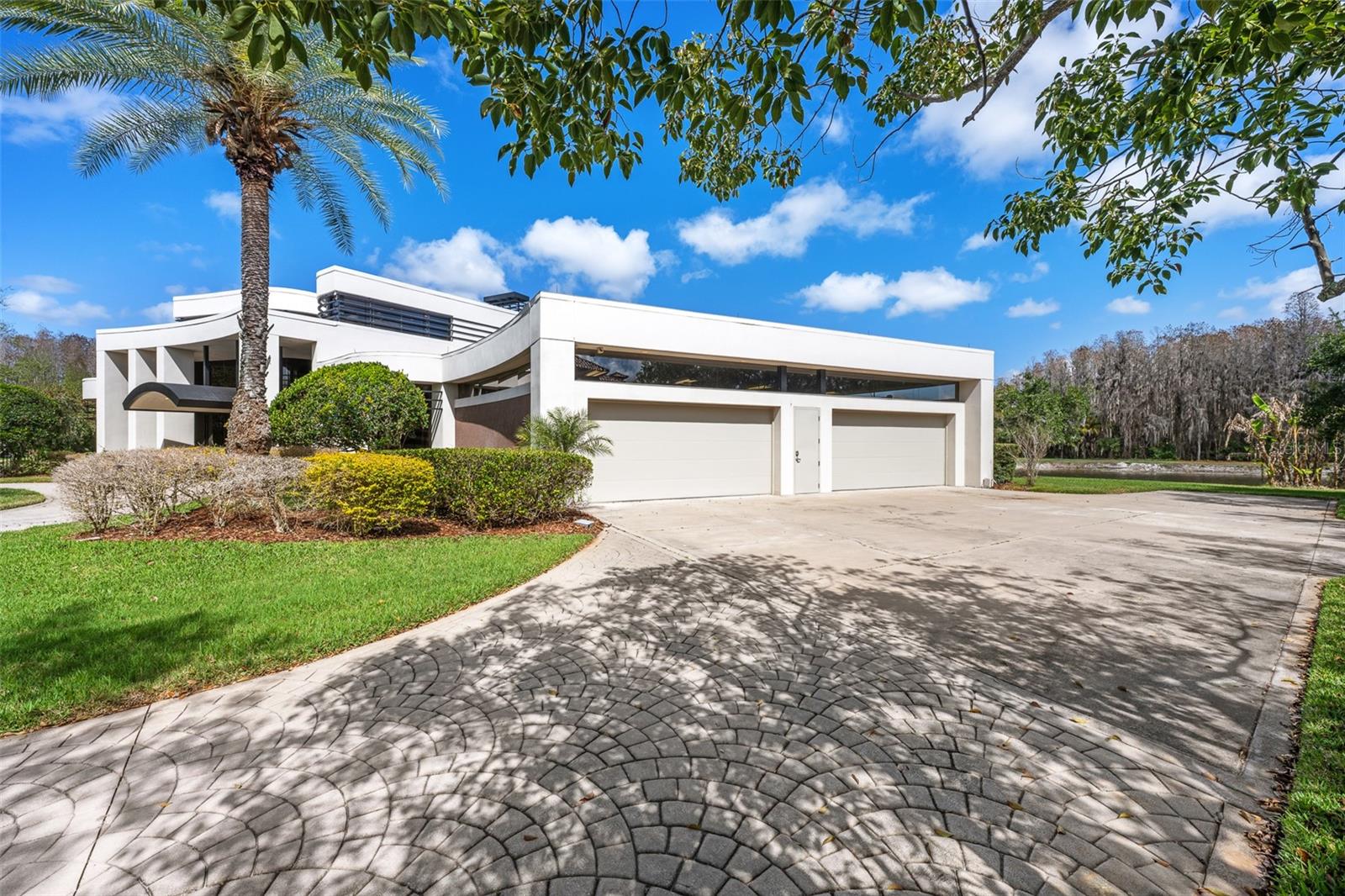 Image 4 of 74 For 18713 Pepper Pike