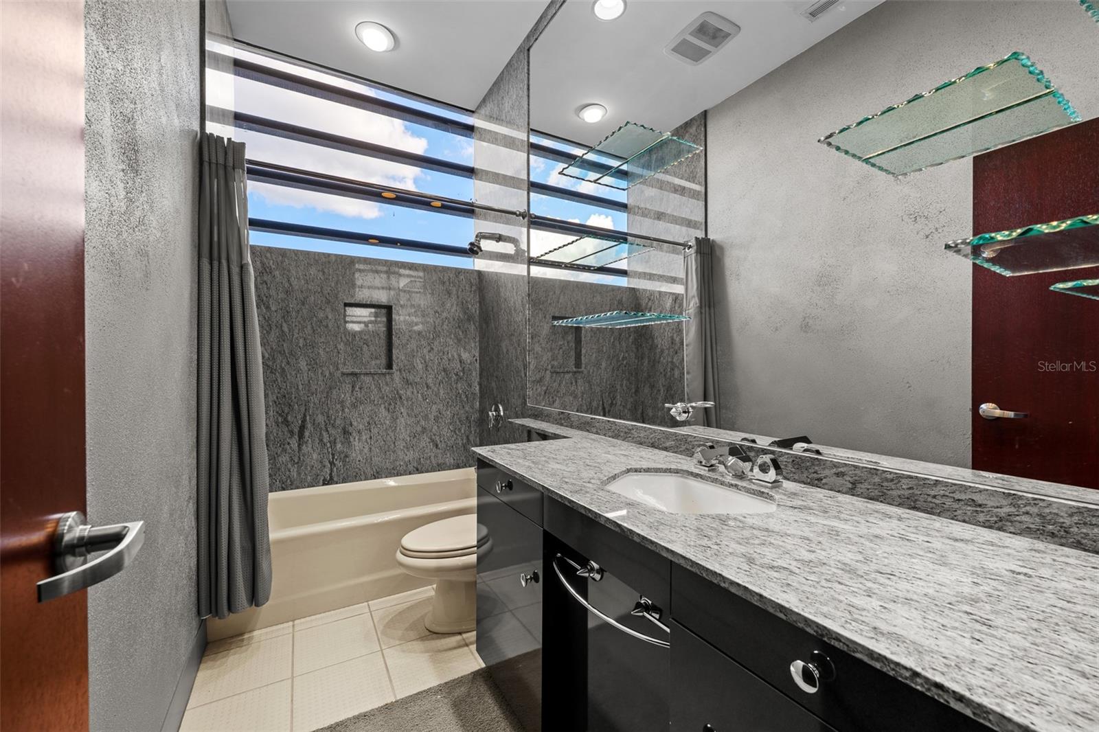 Image 53 of 74 For 18713 Pepper Pike