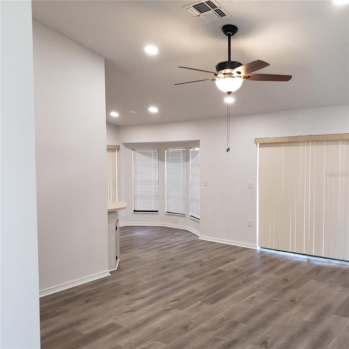 Image 4 of 14 For 4373 Quintara Street