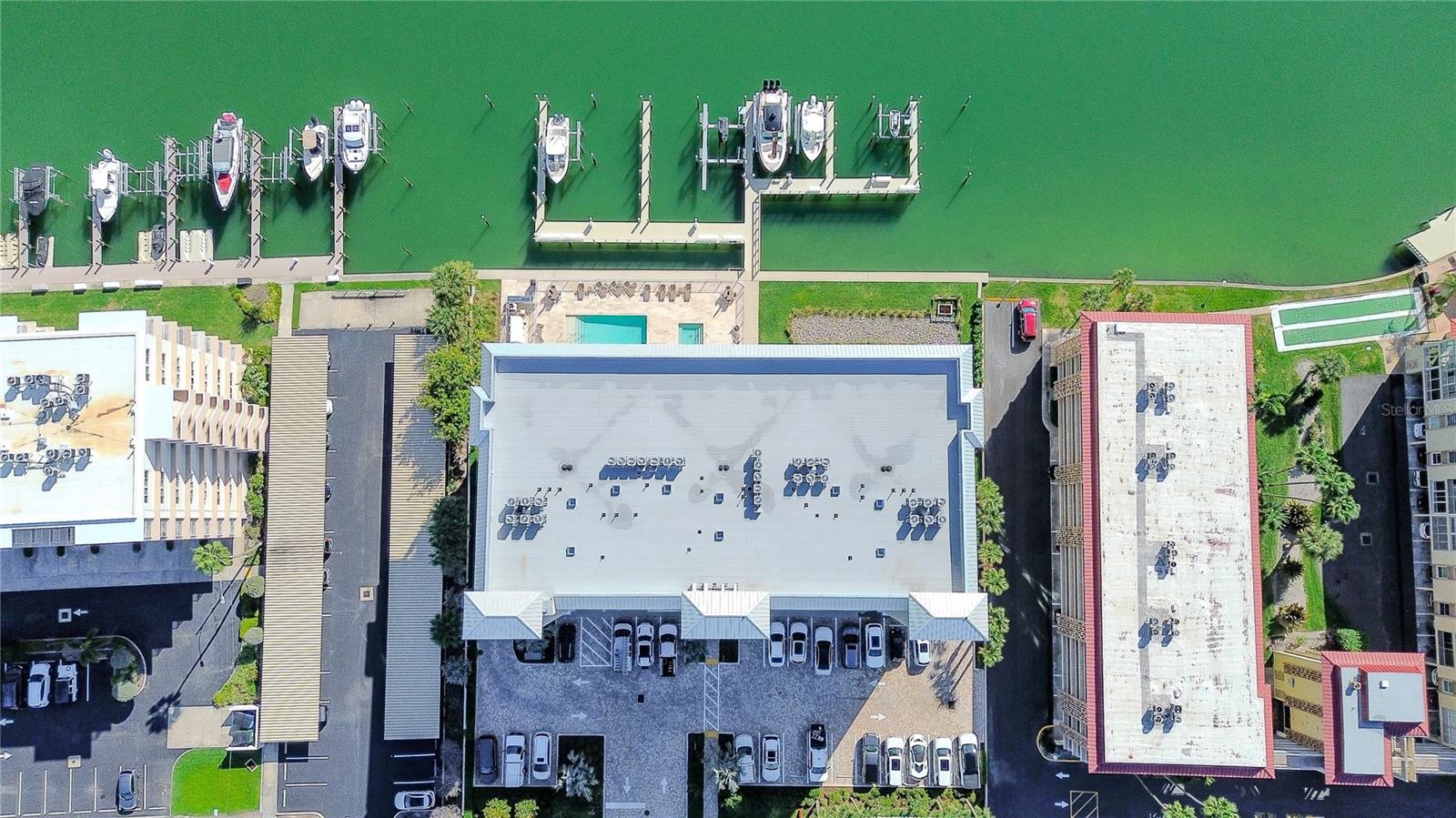 Image 47 of 49 For 125 Island Way 503