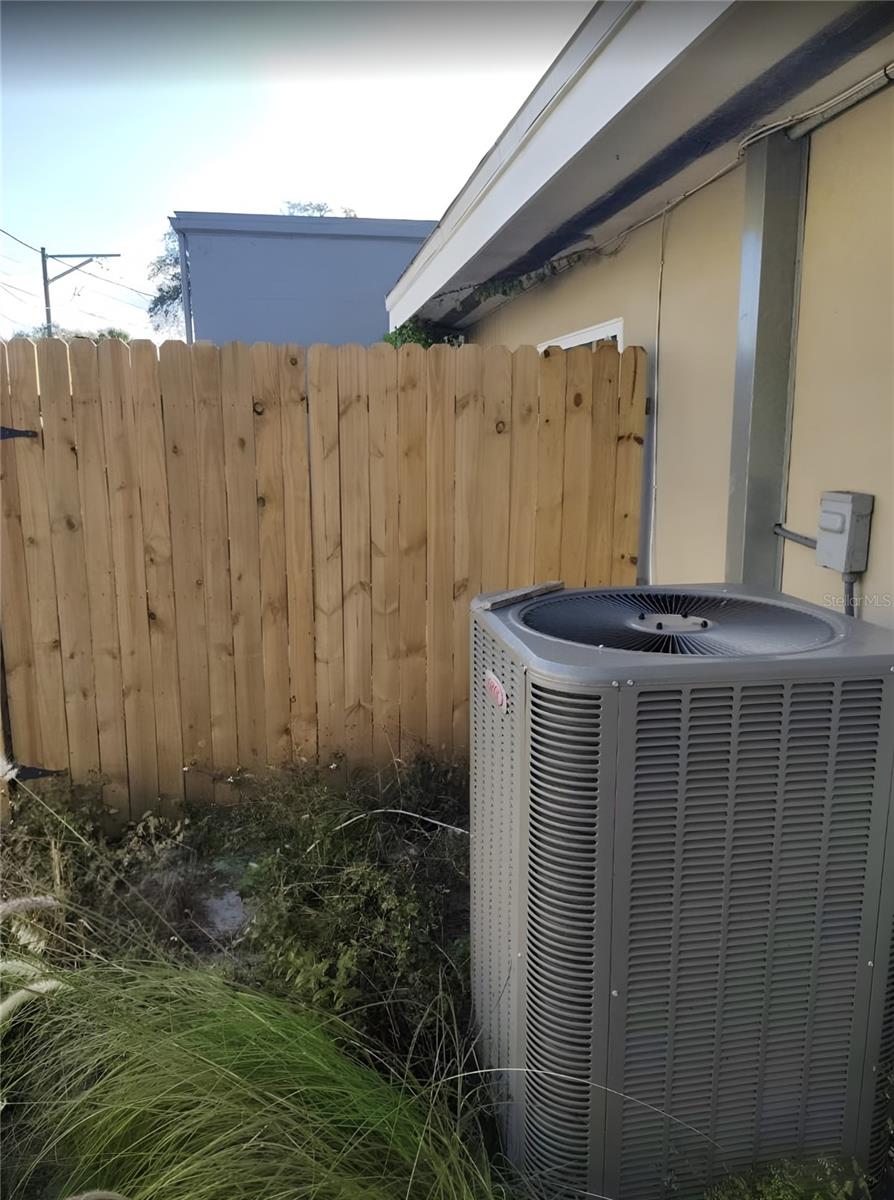 Image 22 of 22 For 714 1st Avenue Sw