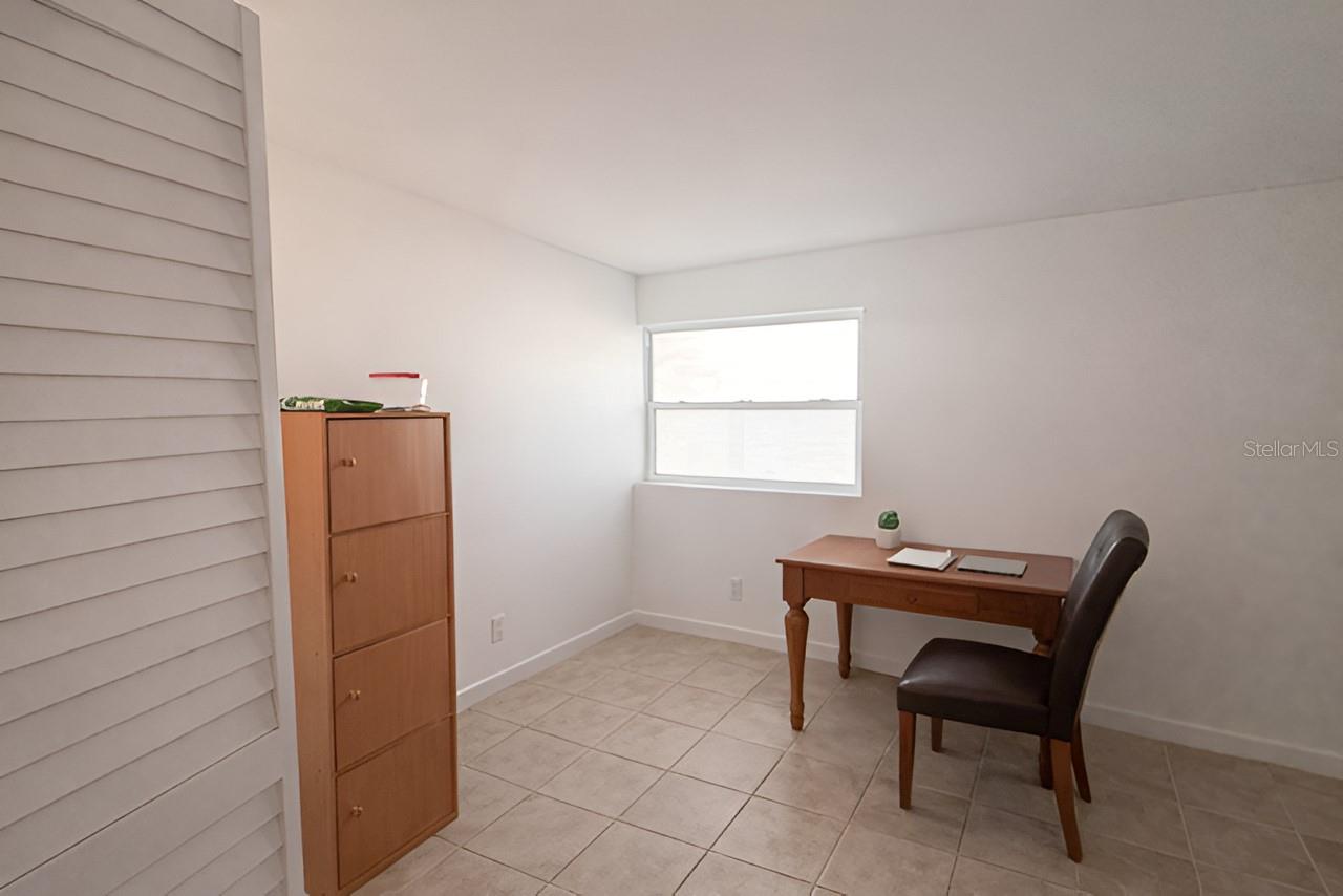 Image 5 of 22 For 714 1st Avenue Sw