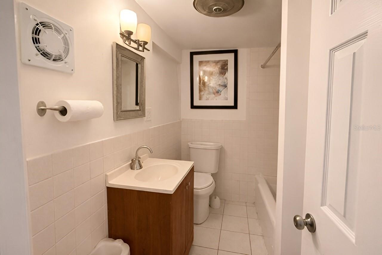 Image 7 of 22 For 714 1st Avenue Sw