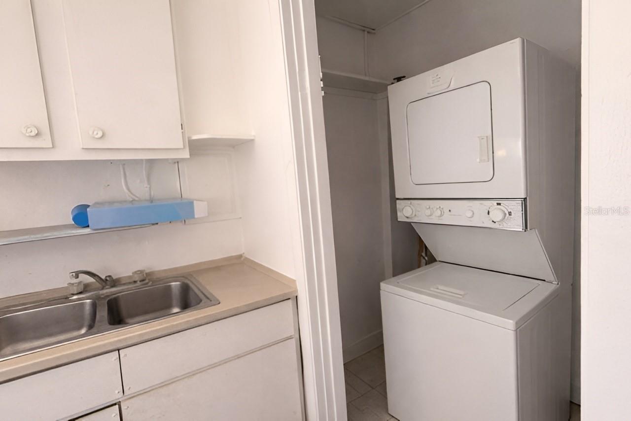 Image 9 of 22 For 714 1st Avenue Sw