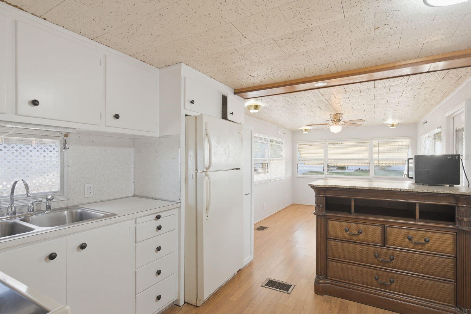 Image 11 of 27 For 2107 Melody Drive