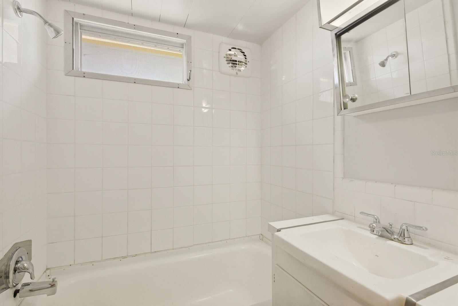 Image 15 of 27 For 2107 Melody Drive