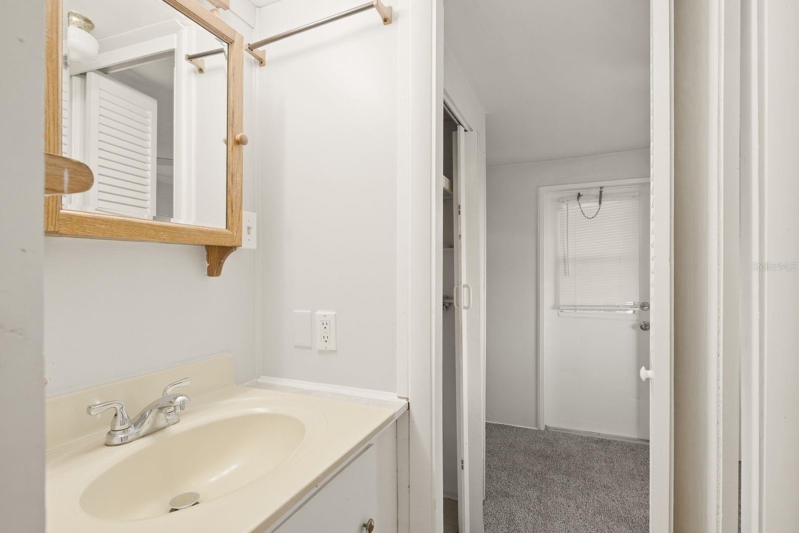 Image 18 of 27 For 2107 Melody Drive