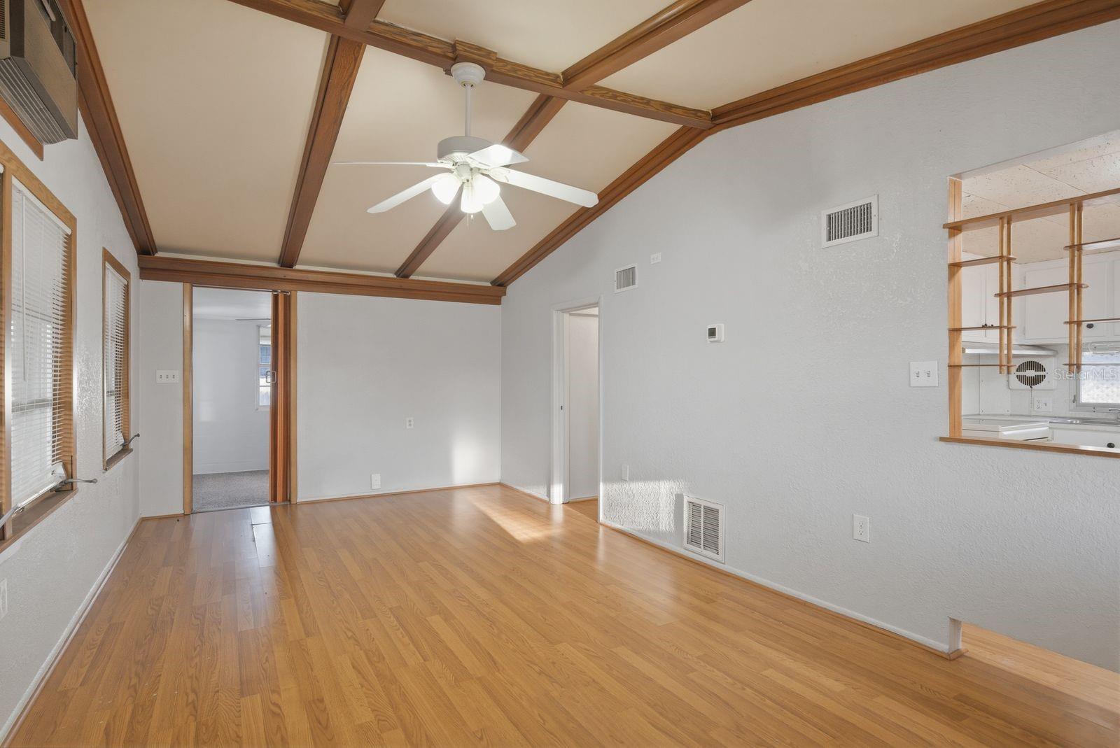 Image 5 of 27 For 2107 Melody Drive