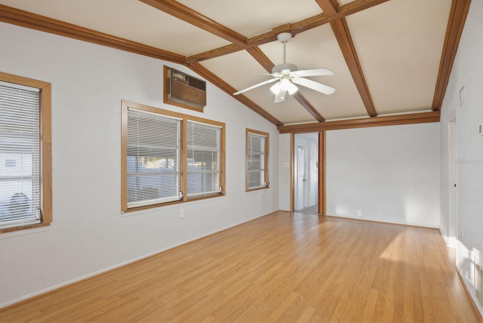 Image 6 of 27 For 2107 Melody Drive