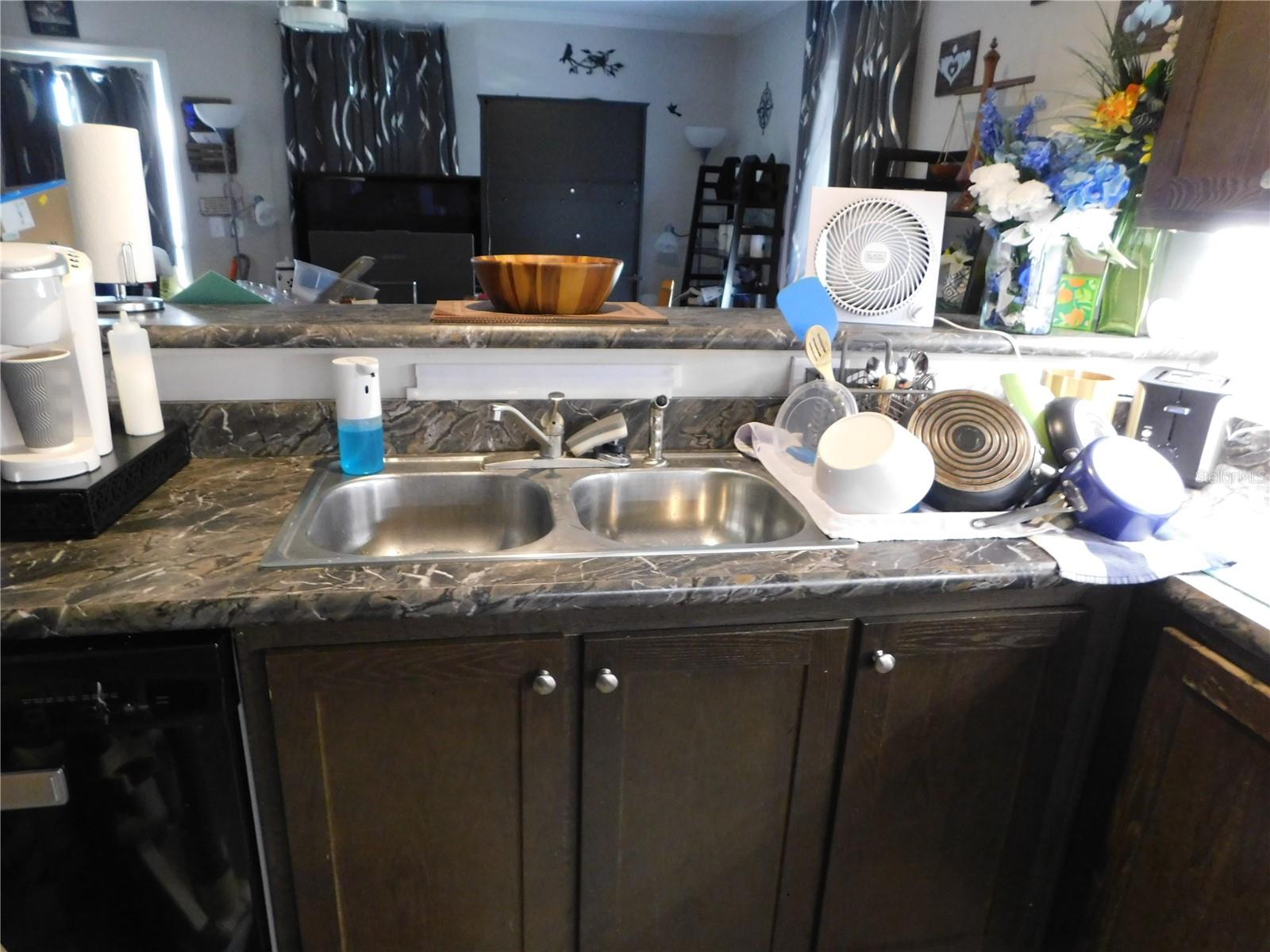 Image 12 of 27 For 39143 Hillcrest Drive